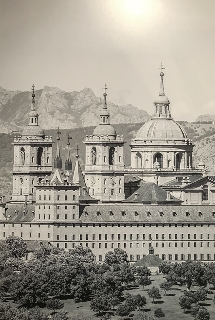 Saint Laurent De L'Escurial 2