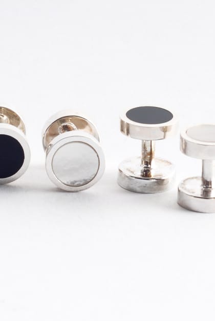 Les accessoires indispensables pour un marié élégant