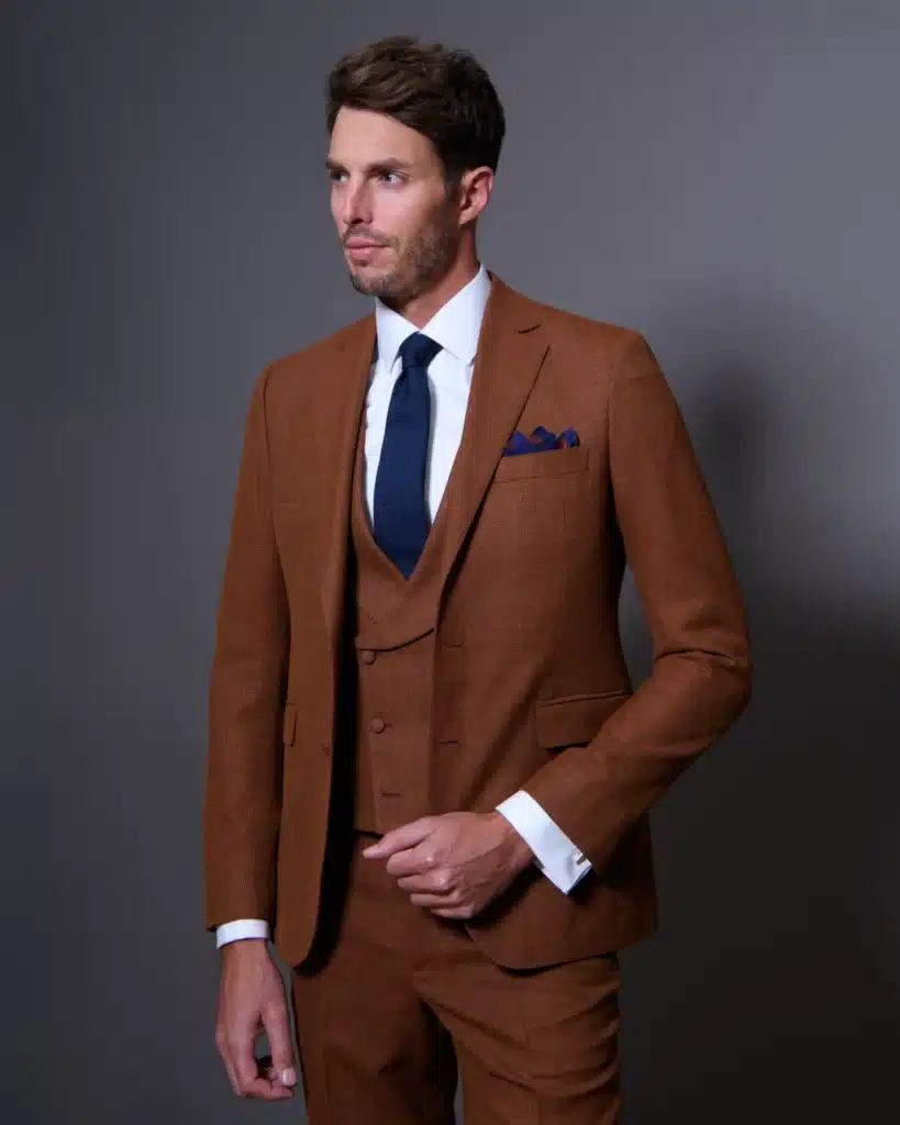 Costume 3 pièces sur mesure en tissu mesh terracotta